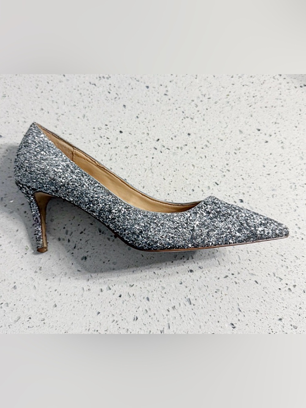 Jewel Badgley Mischka Heels Silver Glitter Size 8 Pointed Toe Pumps - Picture 4 of 12